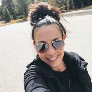 Meet your Posher, Silvana